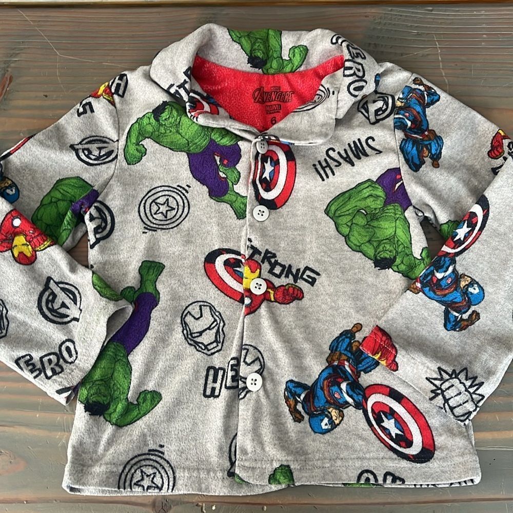 Marvel Avengers Pajamas - Picture 2 of 5